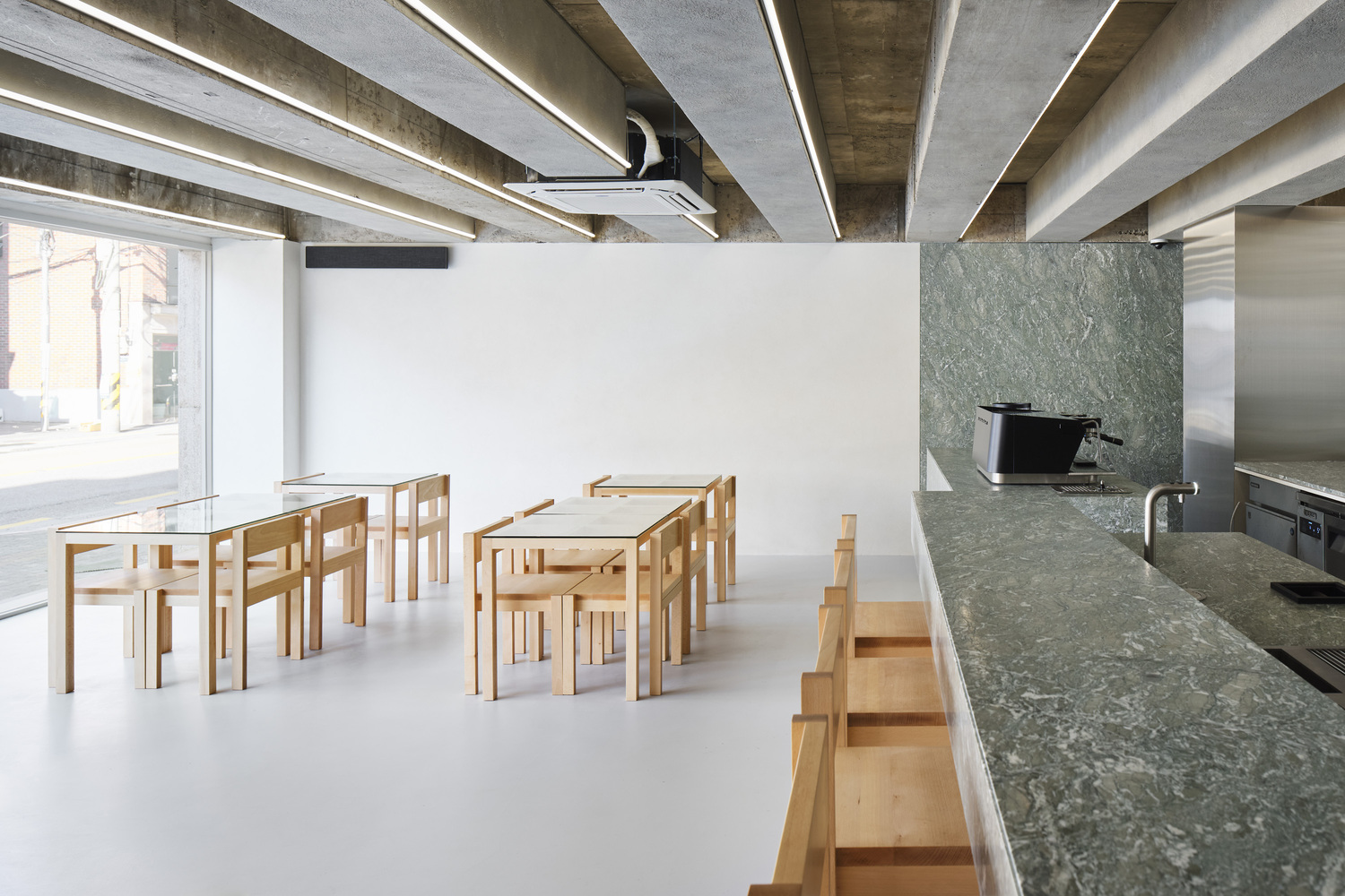 1677061718149778.jpg 3.jpg